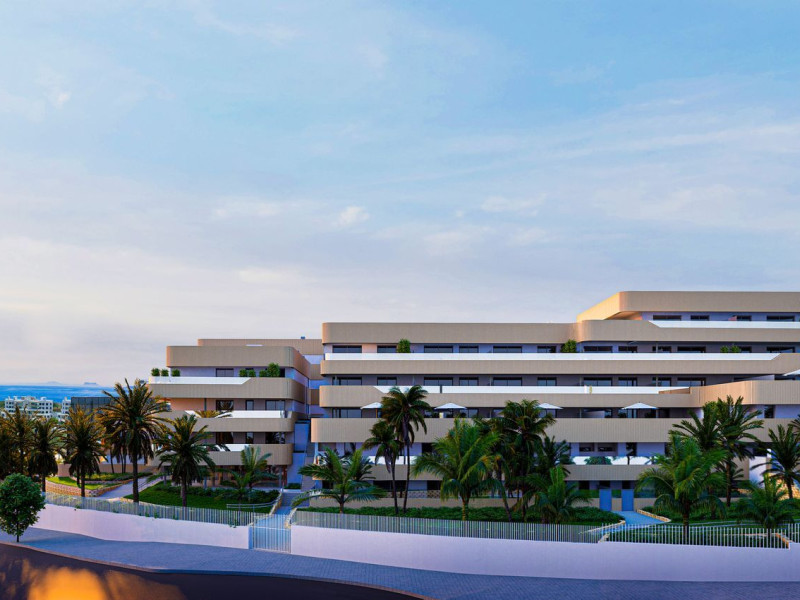 House in Estepona - view 1