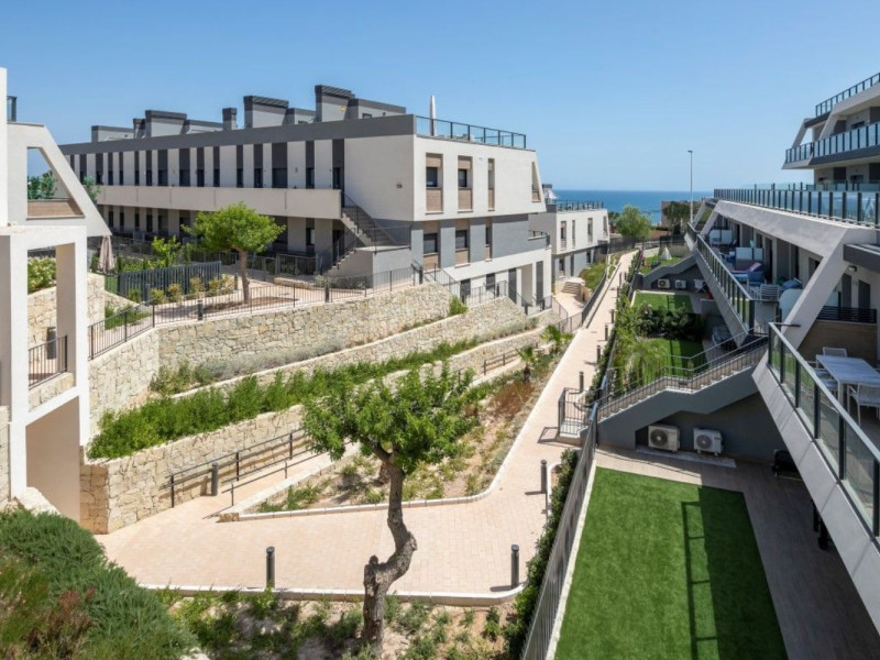 House in El Altet - view 1