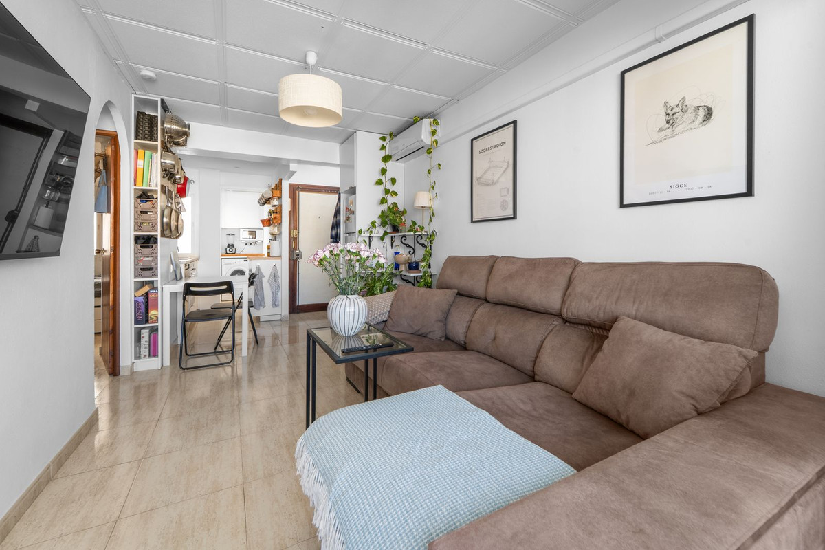 House in Fuengirola - Image 3