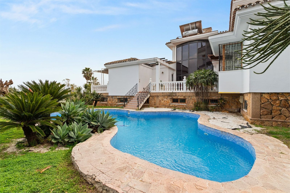 Villa in Benalmadena - Image 2