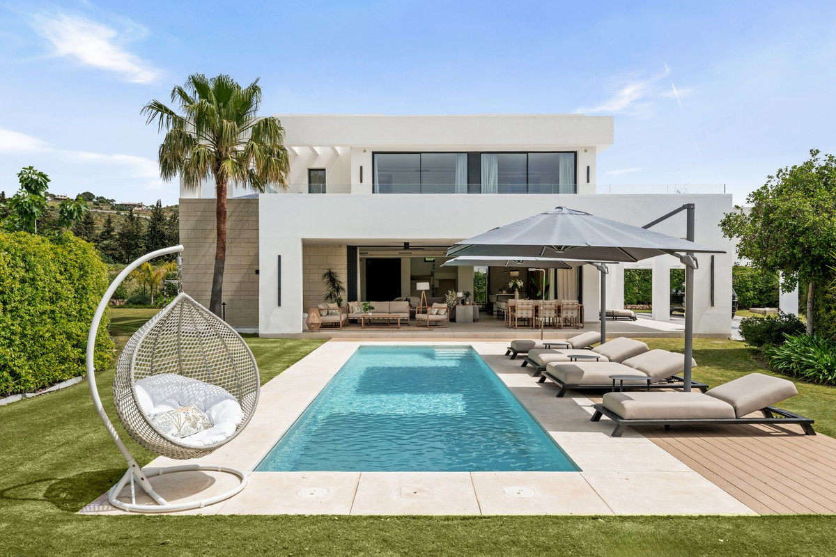 Villa in La Cala De Mijas - view 1