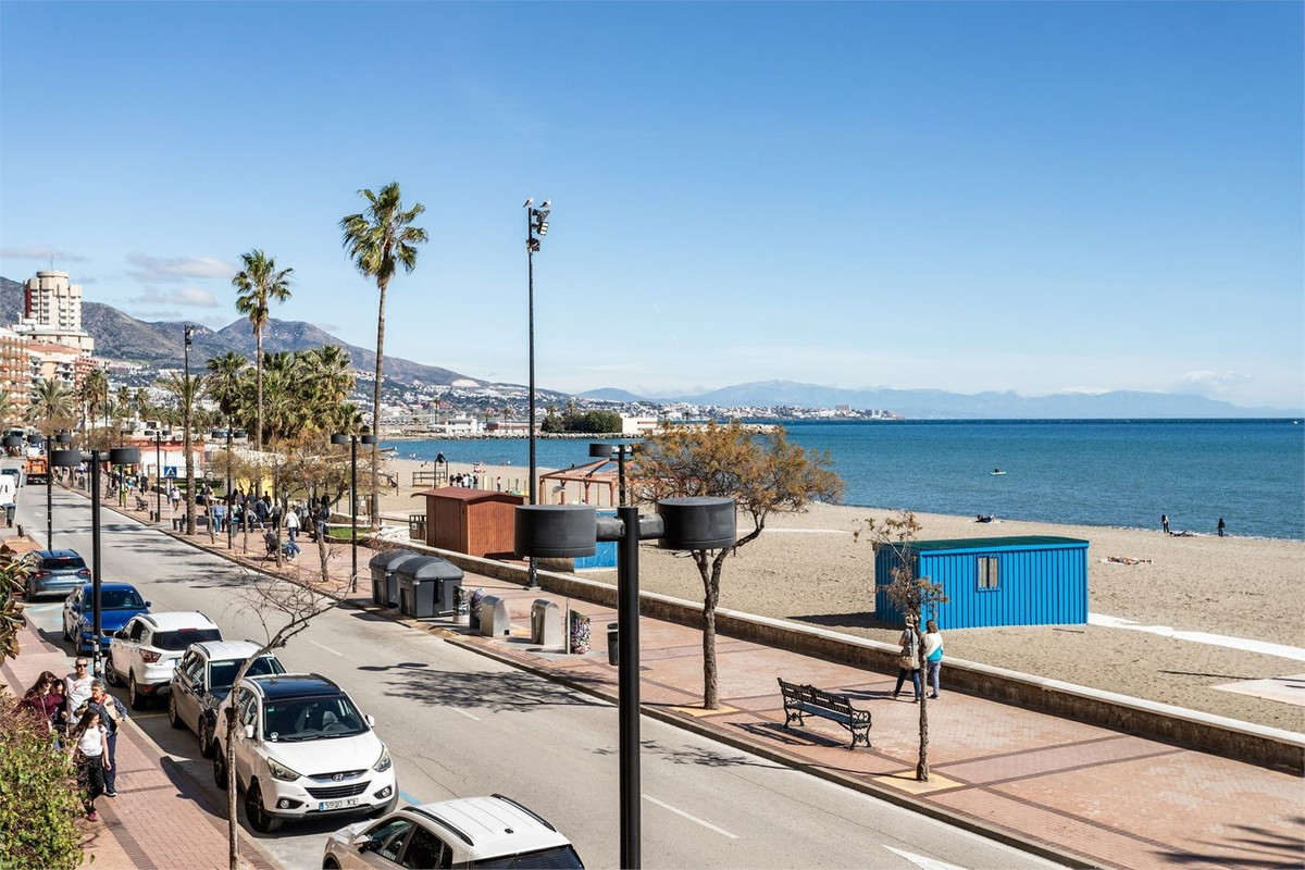House in Fuengirola - Image 3