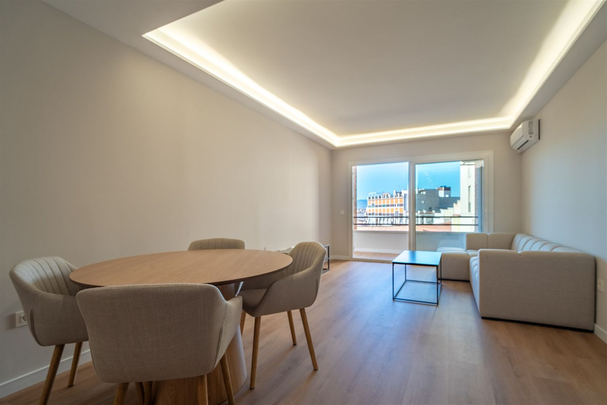 House in Malaga - Image 3