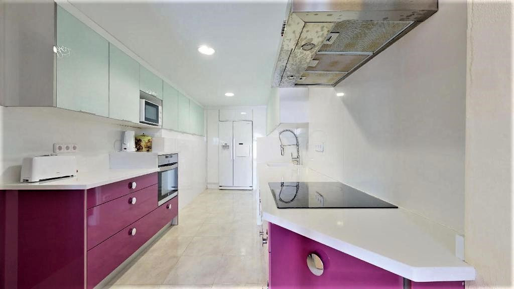 Villa in Calp - Image 3