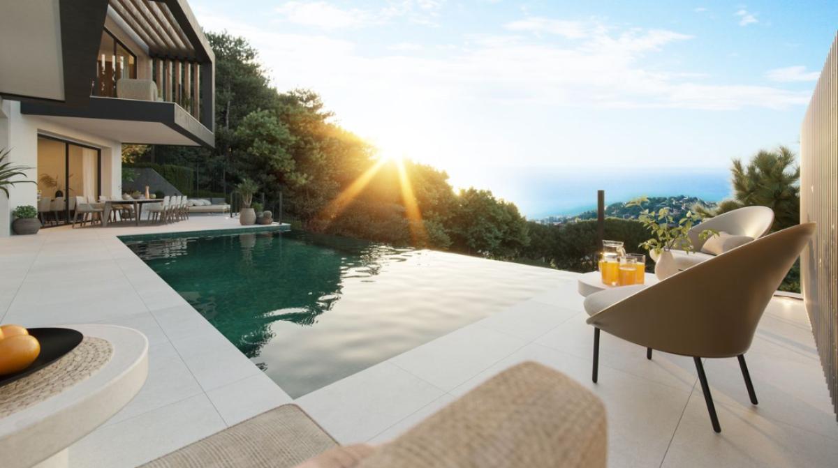 Villa in Malaga - view 1