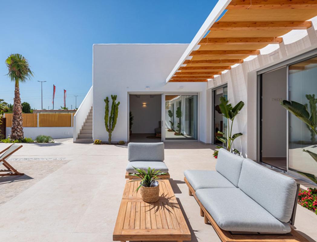 Villa in Dolores - view 1