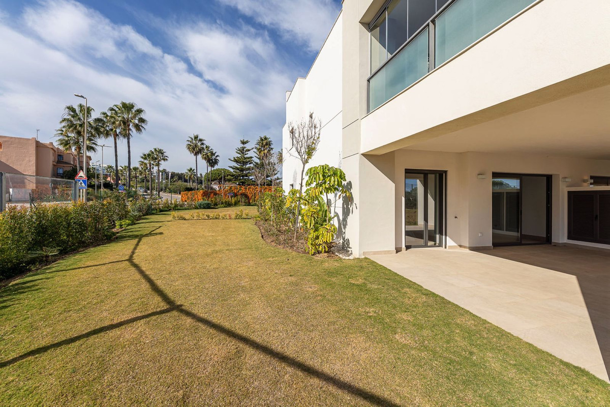 House in Casares - Image 3