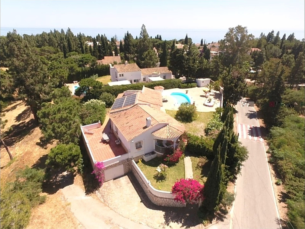Villa in Calla de Mijas - view 1
