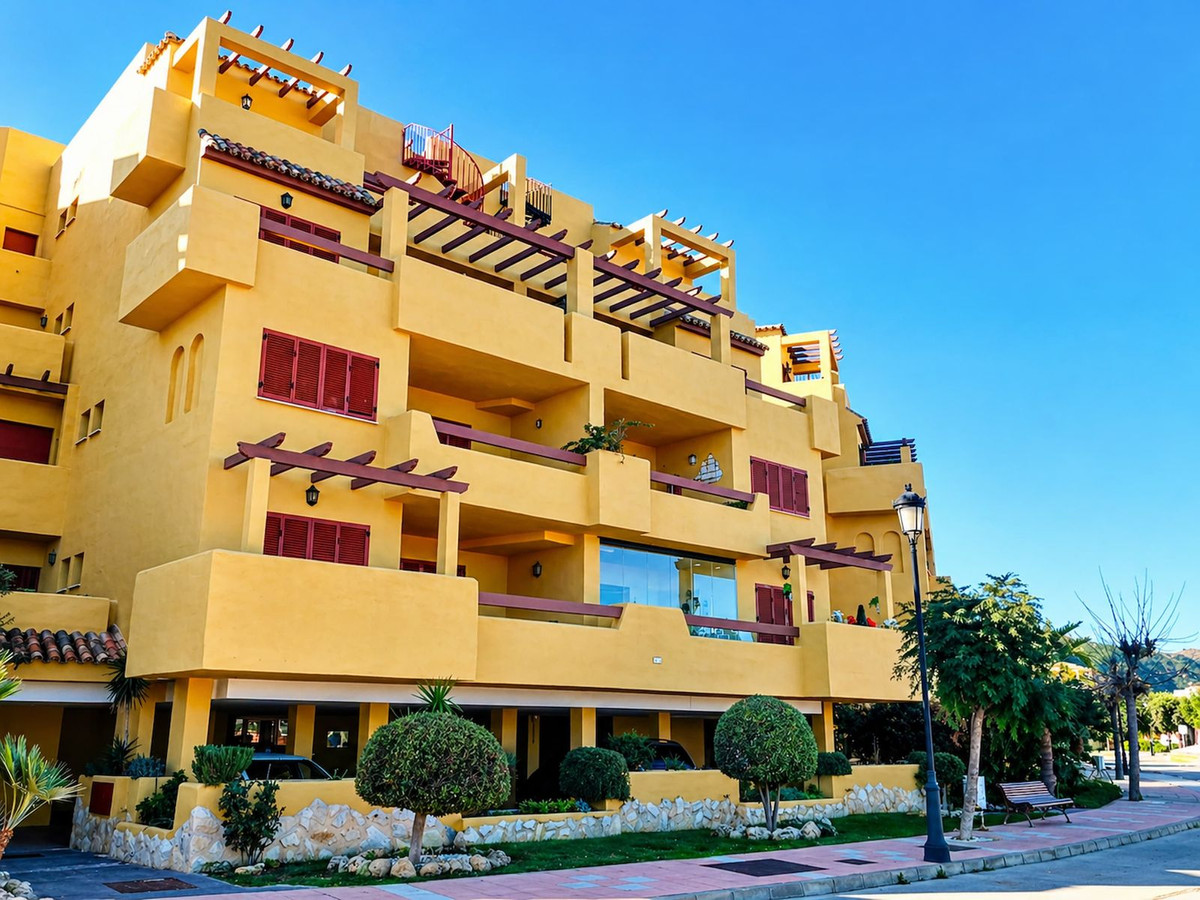House in La Duquesa - view 1