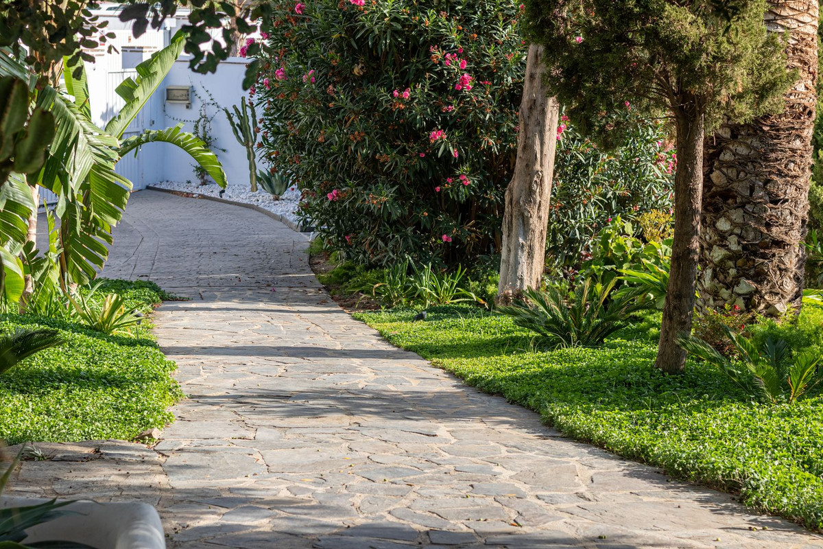 Villa in Fuengirola - Image 3