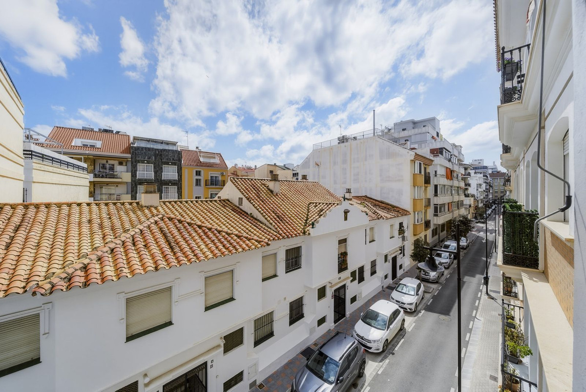 House in Fuengirola - Image 2