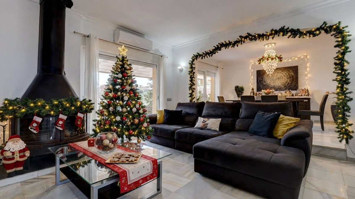 House in Manilva - view 1