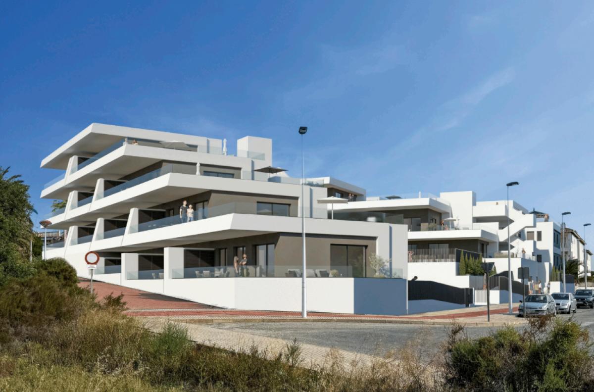 House in La Marina - view 1