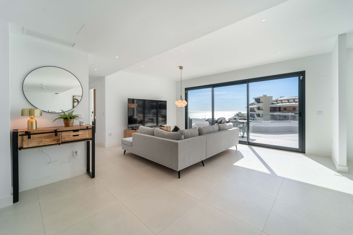 Penthouse in Fuengirola - view 1