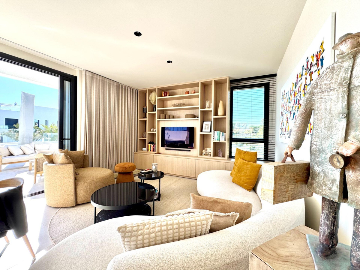 House in Dehesa de Campoamor - Image 2