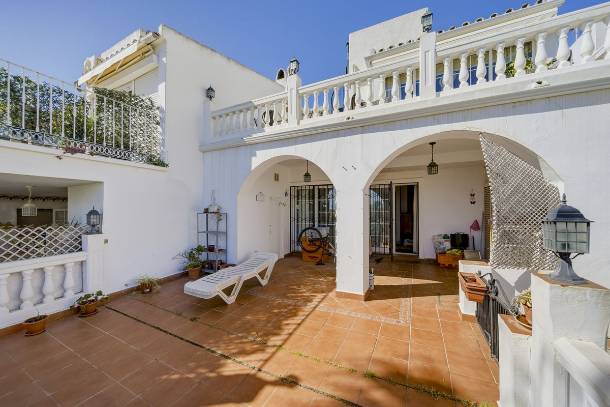House in Benalmadena - Image 2
