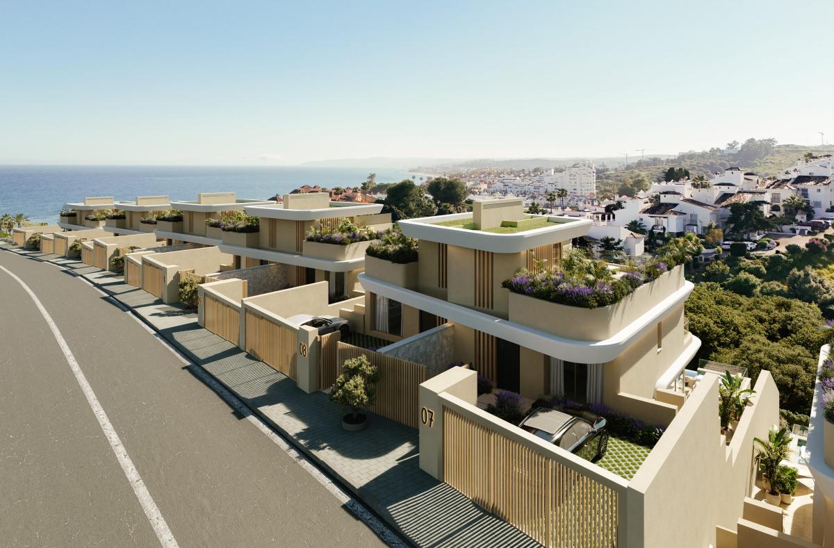 House in Estepona - Image 2