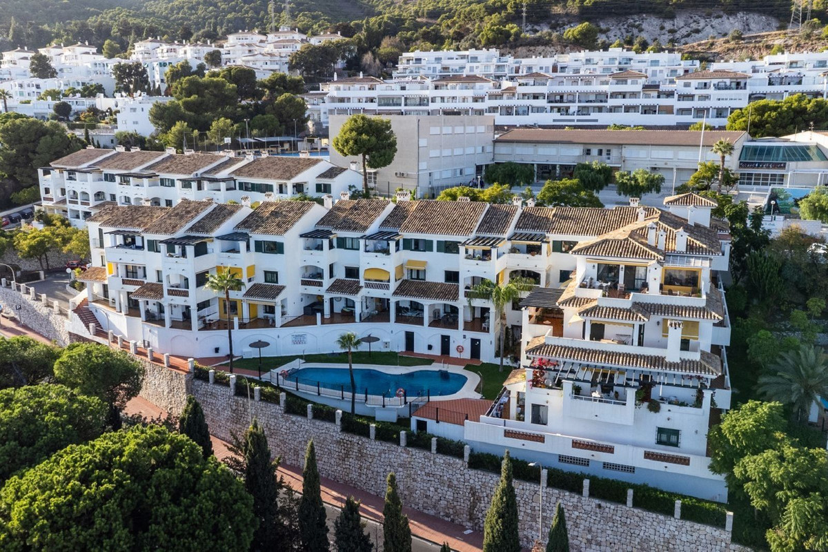 House in Benalmadena Costa - Image 2