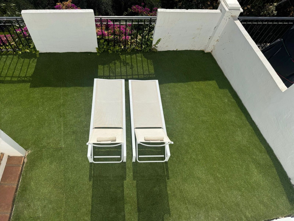 House in Marbella - Image 2