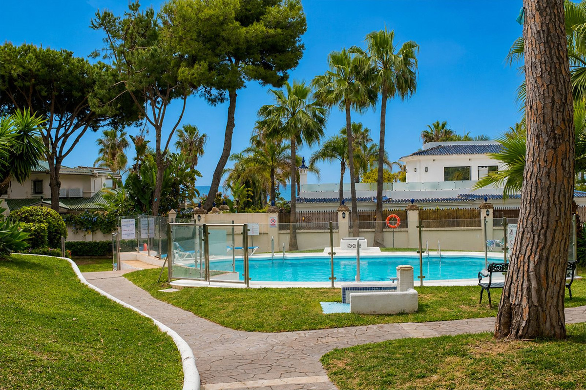House in Puerto Banus - view 1