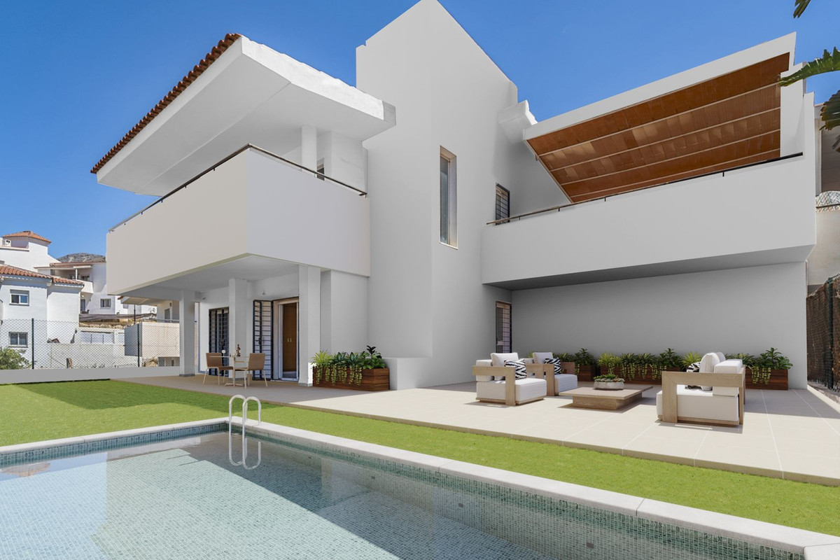 Villa in La Cala De Mijas - view 1
