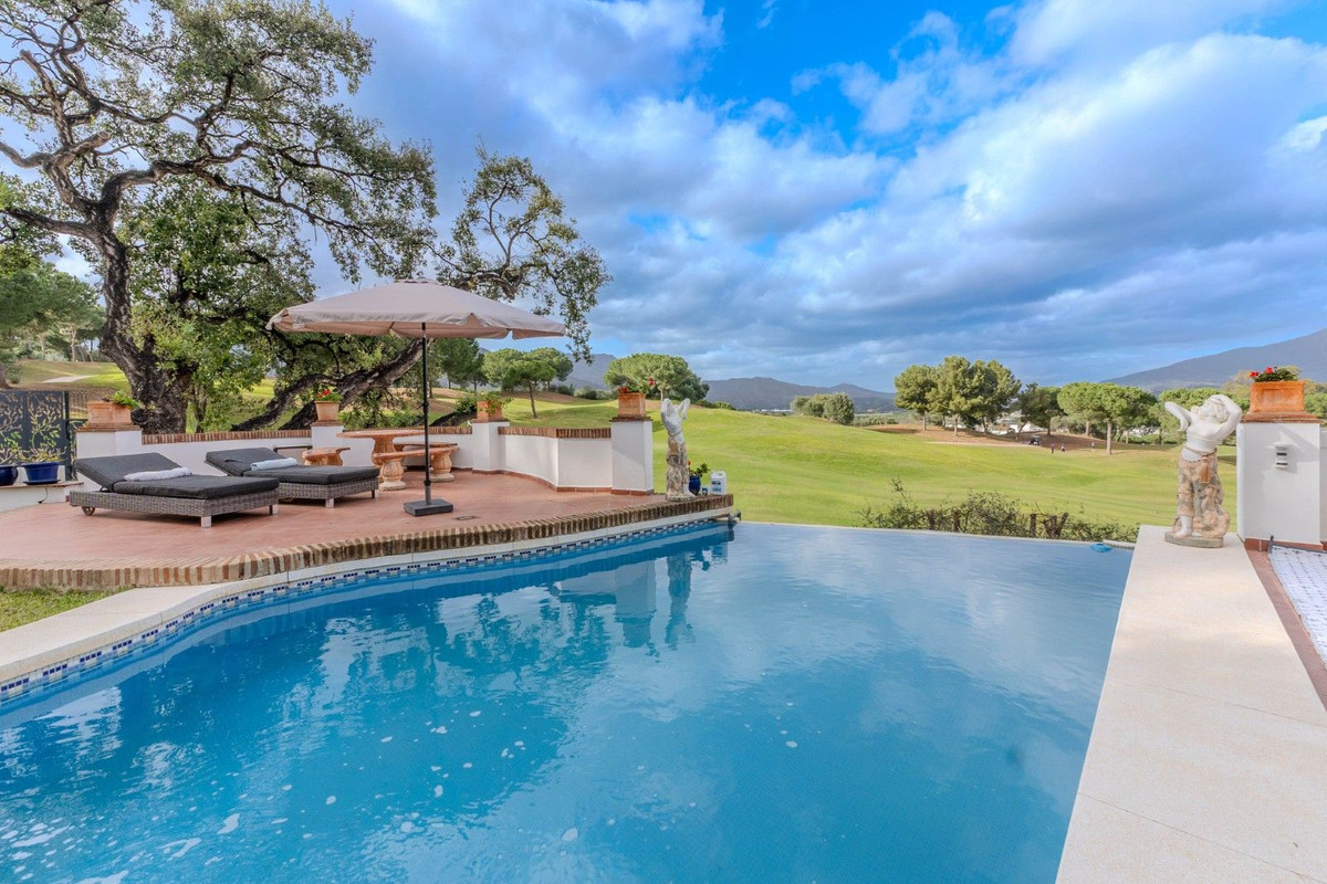 Villa in La Cala De Mijas - view 1