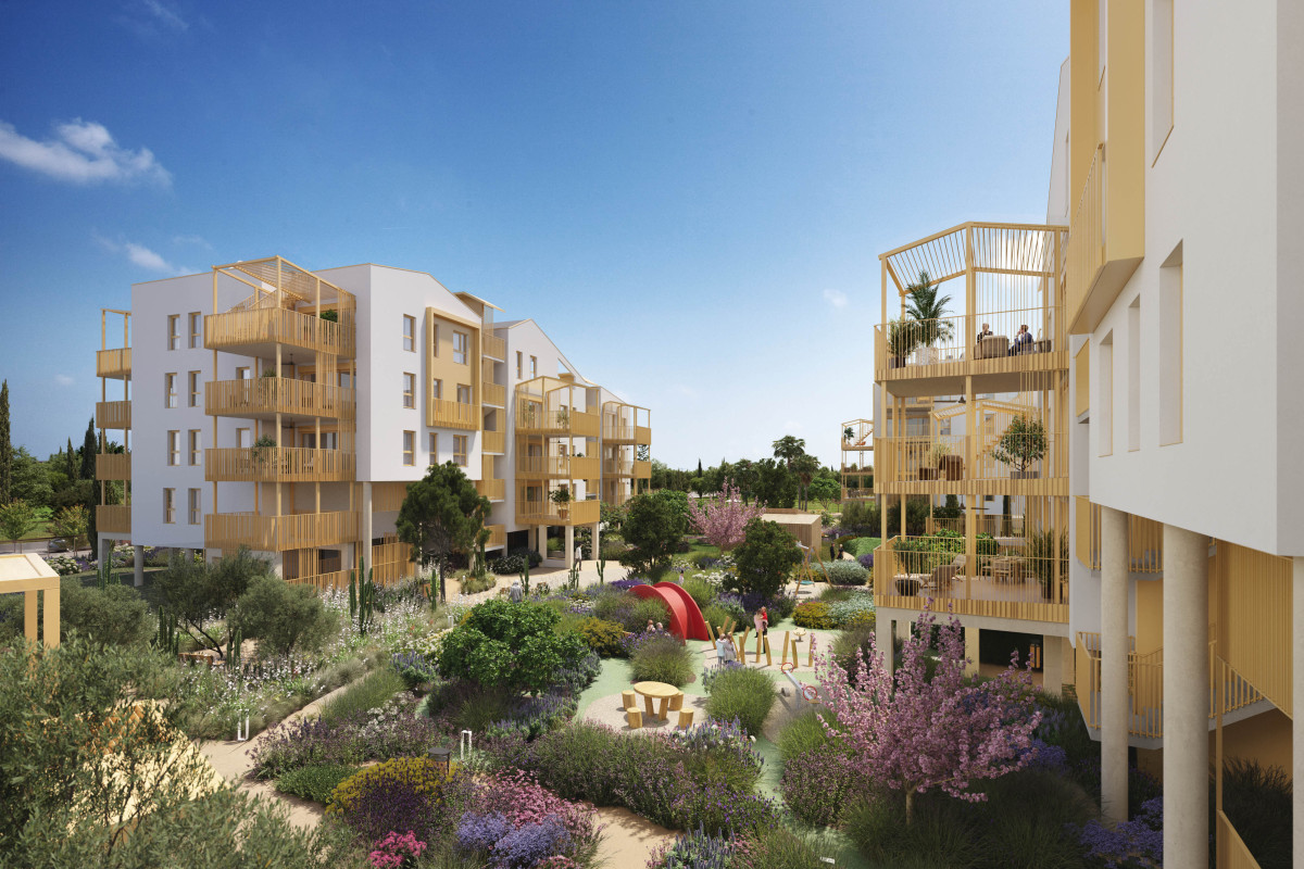 House in Vergel - view 1