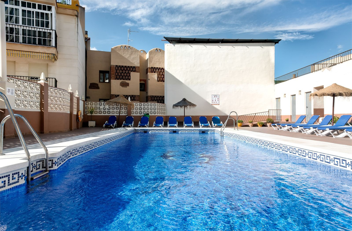 House in Fuengirola - Image 3
