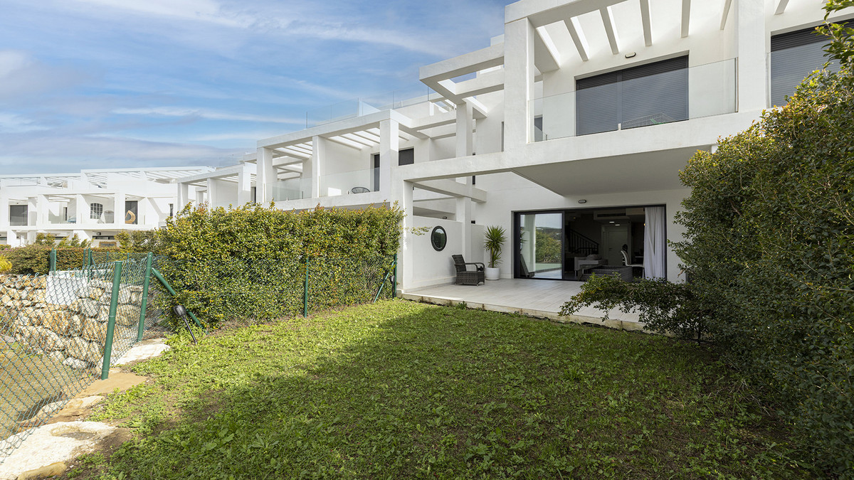 House in Manilva - view 1