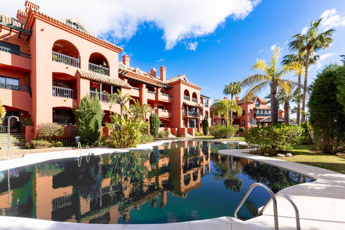 House in Sitio de Calahonda - view 1