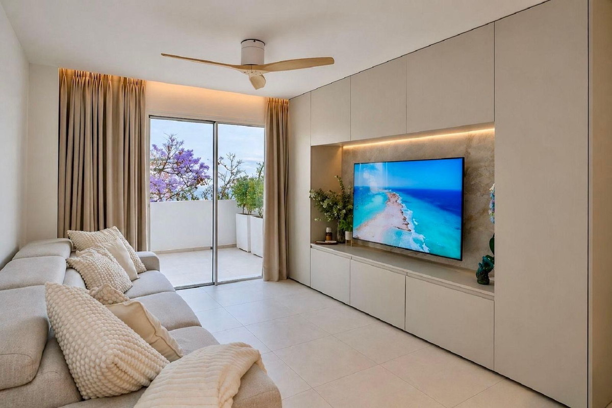 House in Benalmadena Costa - Image 3