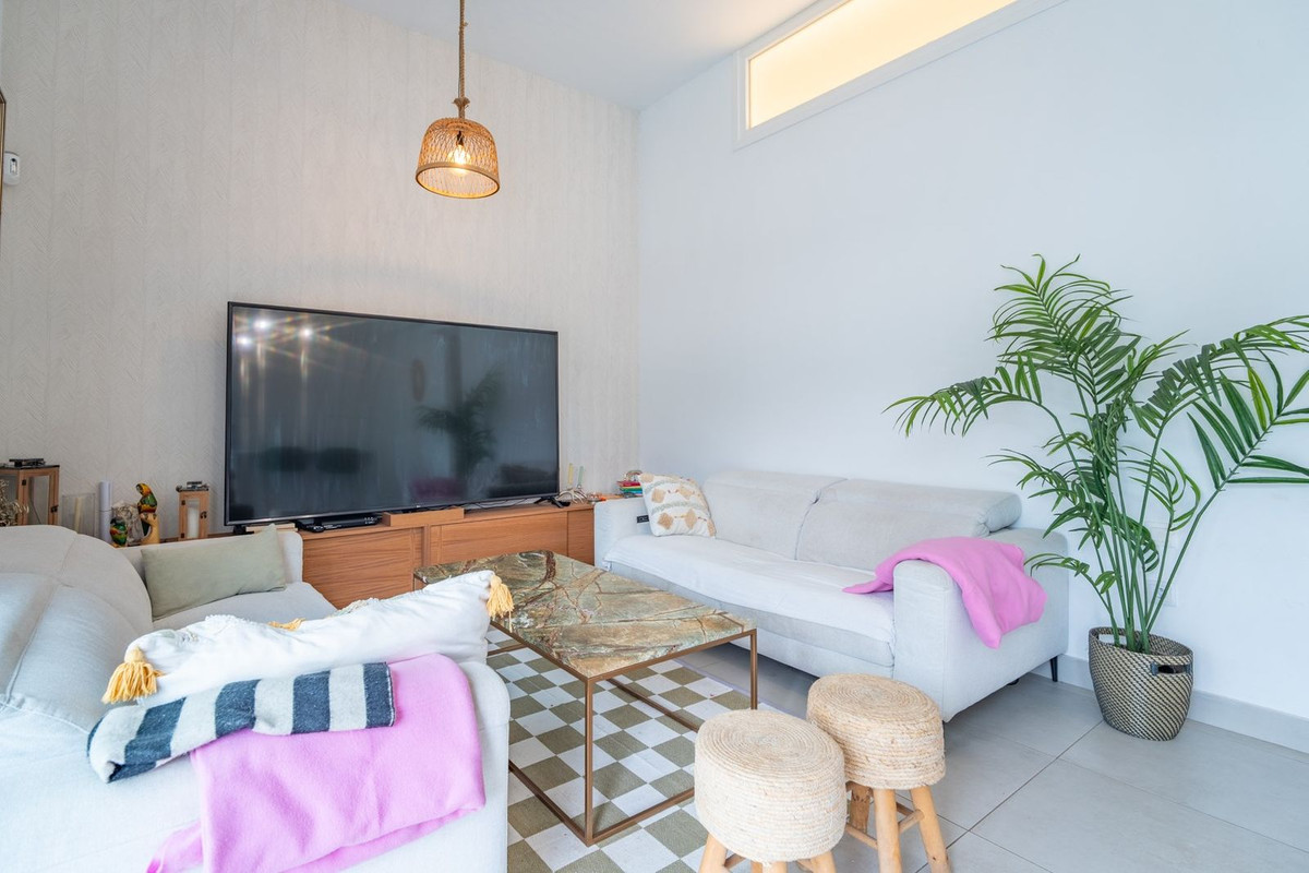 Villa in Malaga - Image 3