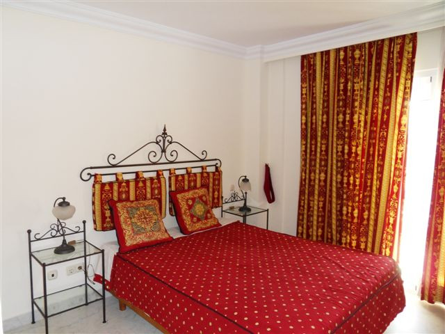 House in Puerto Banus - Image 3