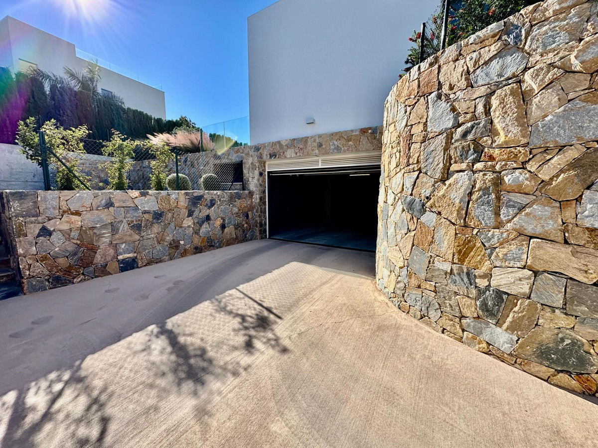 Villa in Dehesa de Campoamor - Image 3