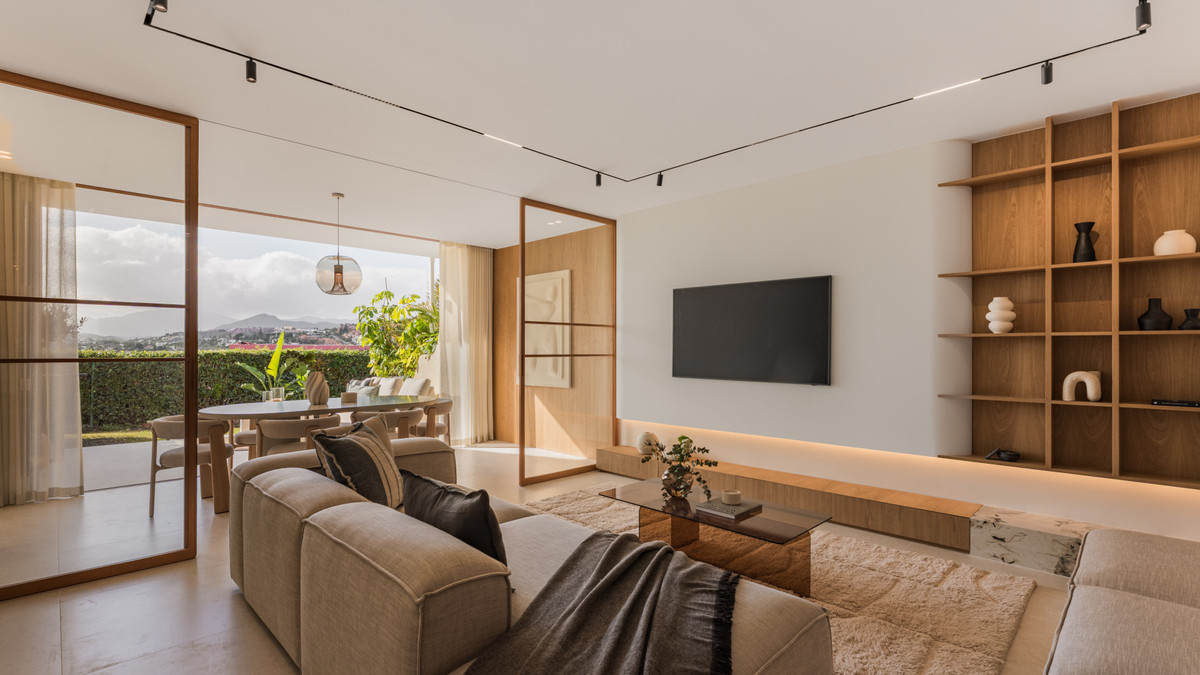 House in Nueva Andalucia - Image 2