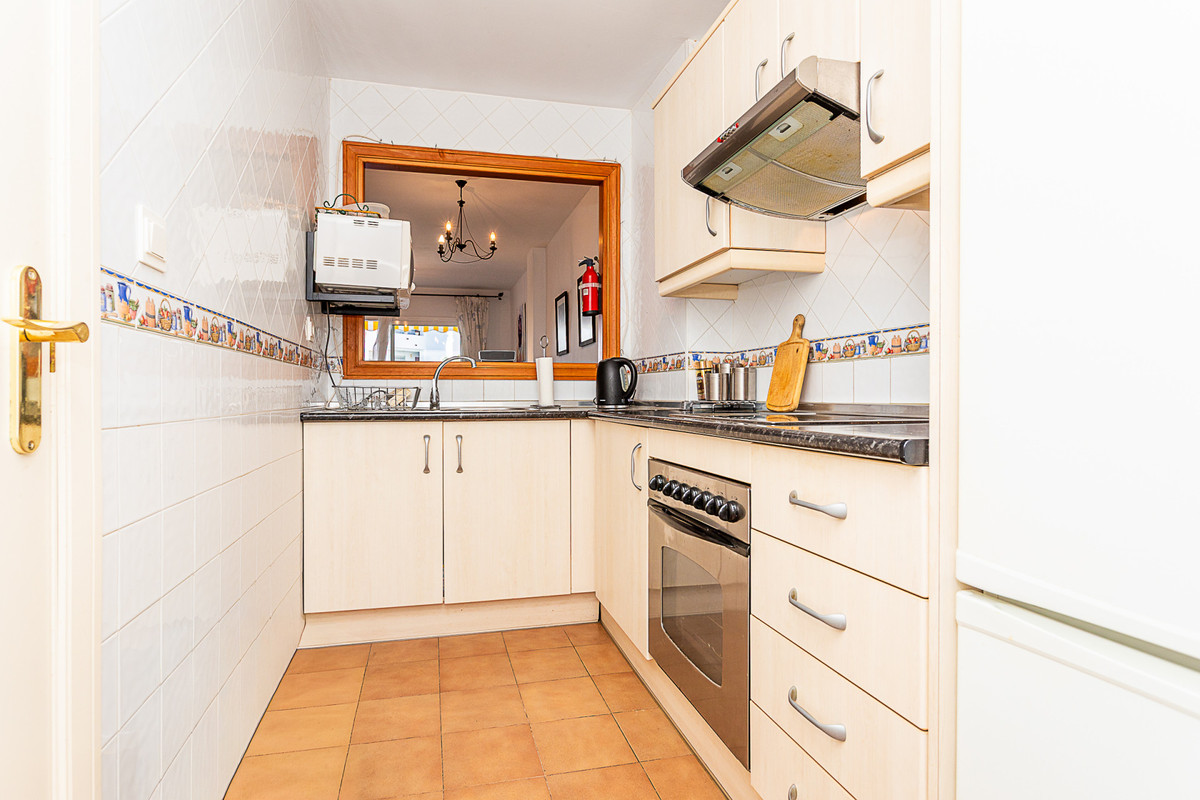 House in Sitio de Calahonda - Image 3