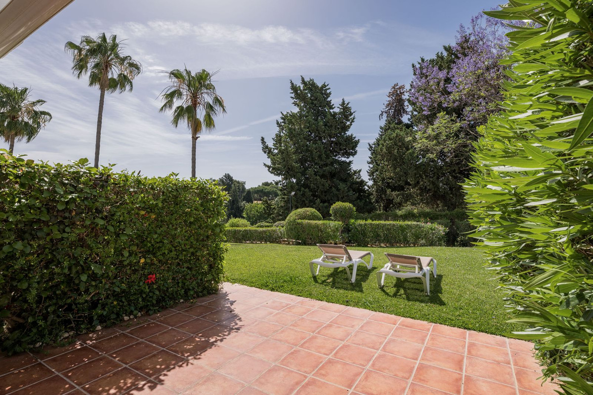 House in Marbella - Image 3