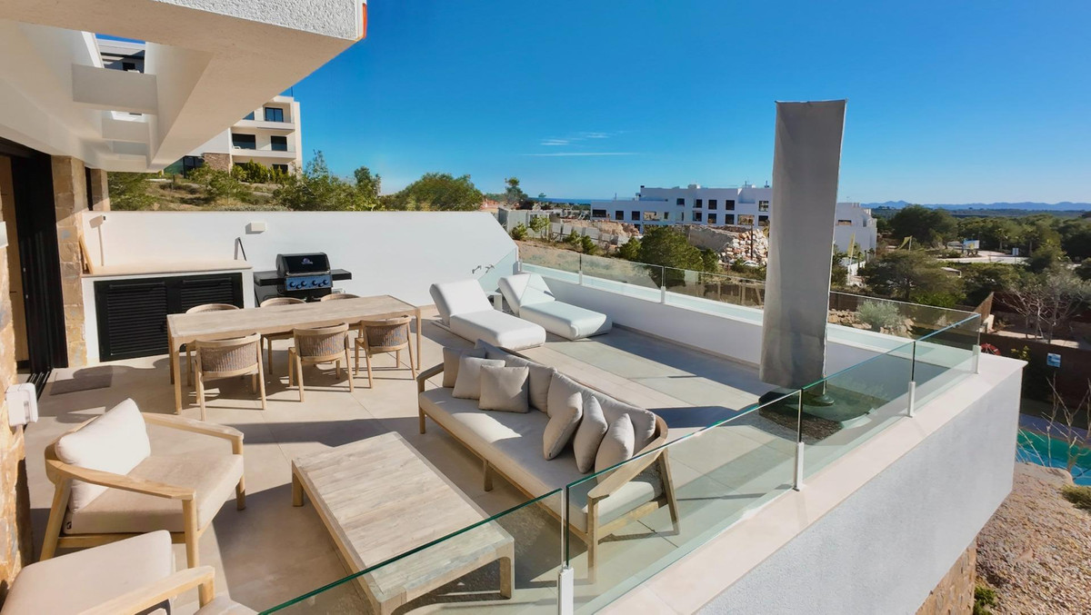 House in Dehesa de Campoamor - Image 3