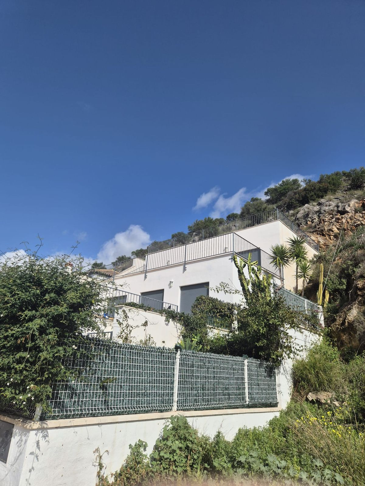 Villa in Coin - view 1