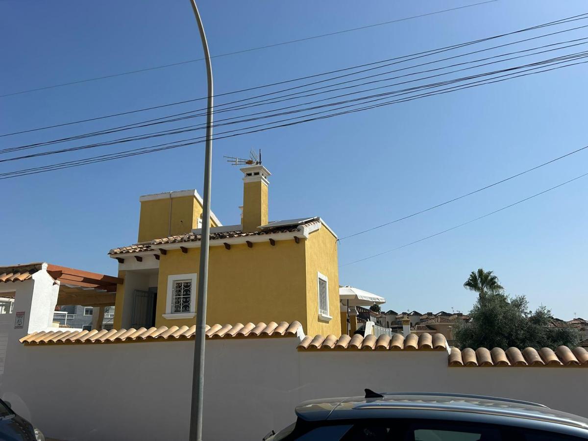 House in San Miguel de Salinas - Image 2