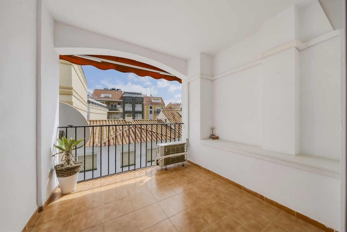 House in Fuengirola - Image 3