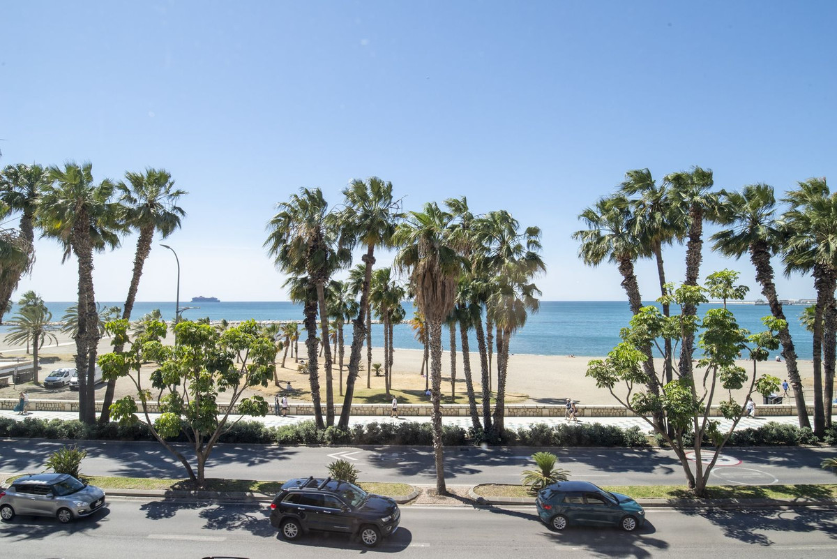 House in Malaga - view 1