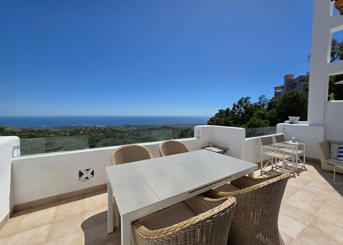 House in La Mairena - view 1