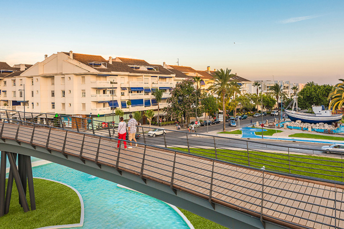 House in Marbella - Image 3